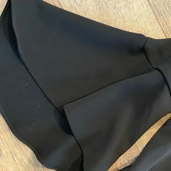 Black Off-Shoulder Dress with Bell Sleeves Crepe Dress Size Women 0 NEW - Picture 3 of 5